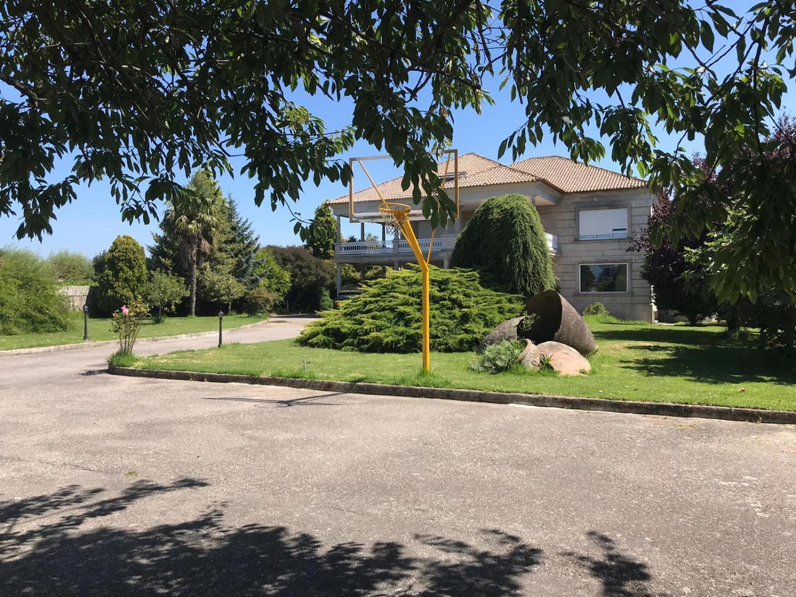 Villa las camelias Vilanova de Arousa Exterior foto